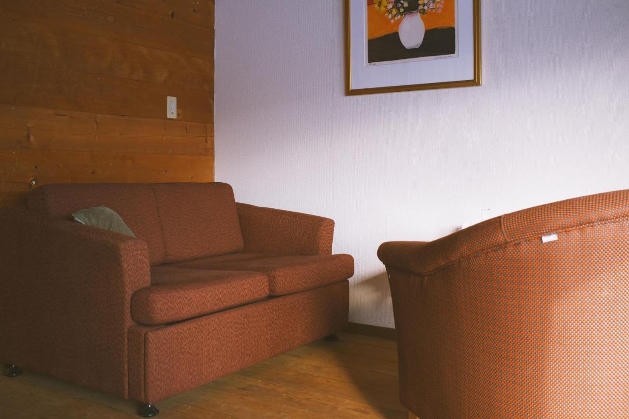 Hopi Hills Farmstay, Kiroro Akaigawa Exteriör bild